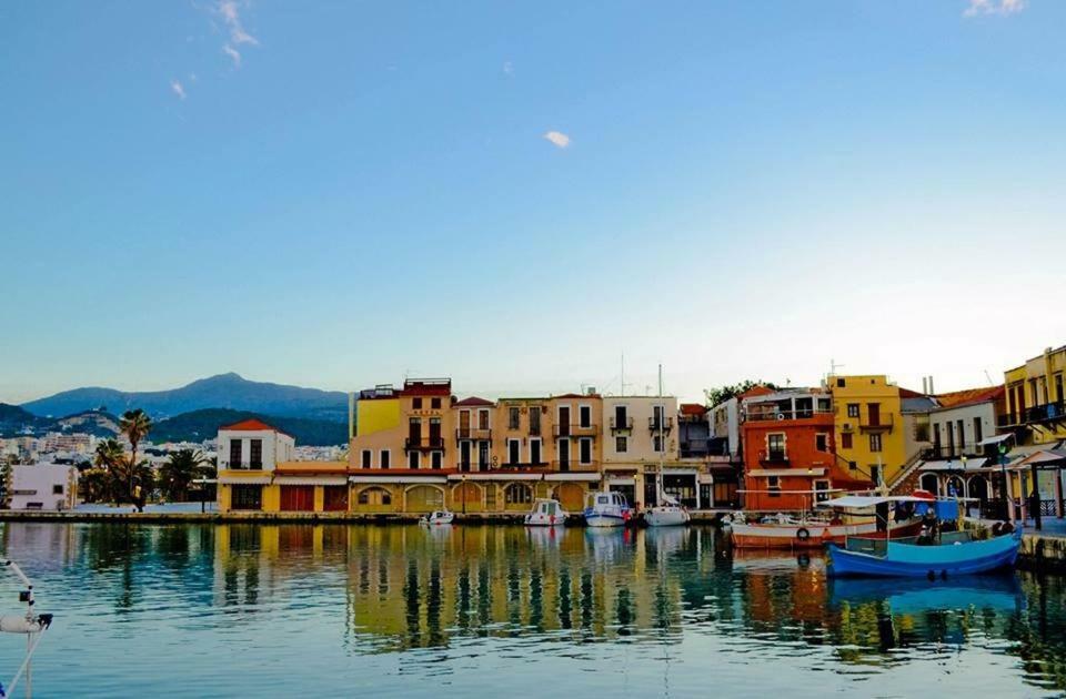 Sea View Cozy Studio Near Center Of Rethymno Town Exterior foto